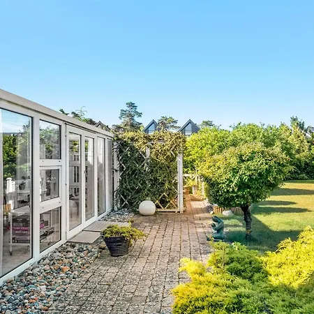 Eulalia - 50m From The Sea By Interhome Bøtø By